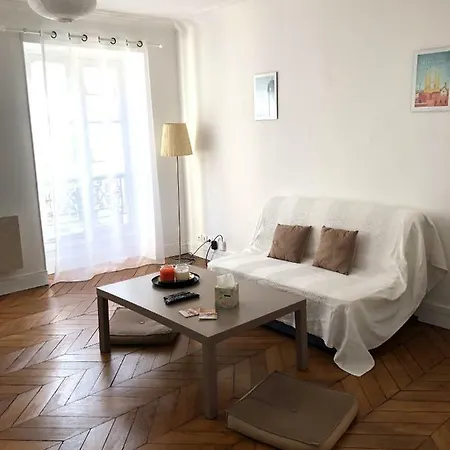 Cosy Paris